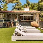 Aegean View - Sea View Family Sanctuary Вилла Скопелос