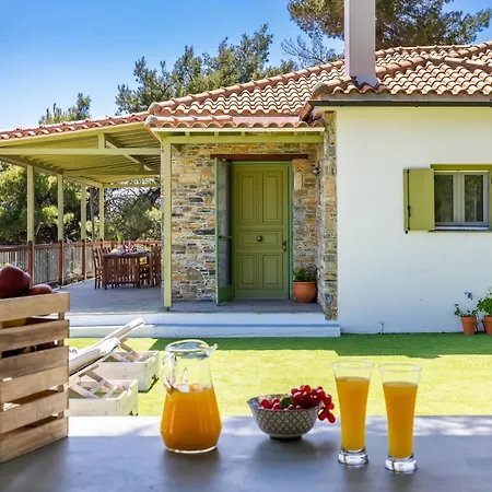 Aegean View - Sea View Family Sanctuary Skopelos