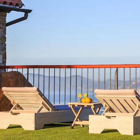 Villa Aegean View - Sea View Family Sanctuary Skopelos Town